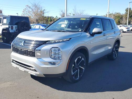 2024 Mitsubishi Outlander SE 2.5 S-AWC