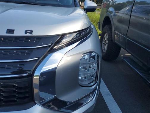 2023 Mitsubishi Outlander SEL 2.5 2WD