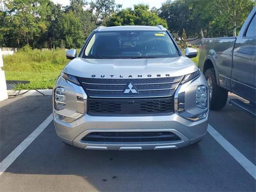 2023 Mitsubishi Outlander SEL 2.5 2WD