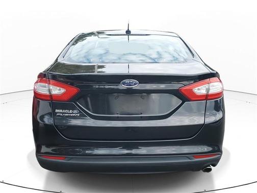 2014 Ford Fusion S