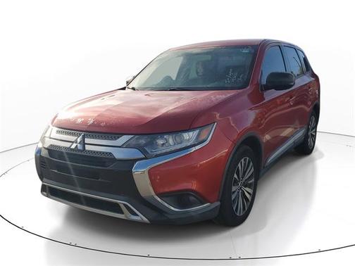 2019 Mitsubishi Outlander ES