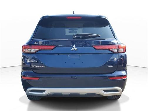 2022 Mitsubishi Outlander SEL 2.5 2WD