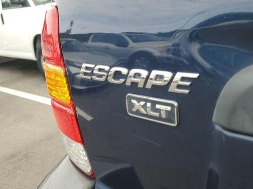2003 Ford Escape XLT