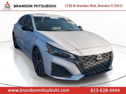 2024 Nissan Altima SR FWD