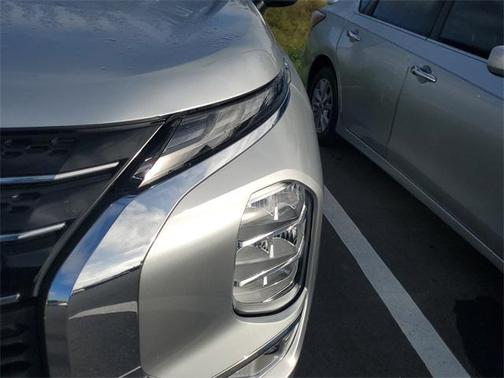 2022 Mitsubishi Outlander ES 2.5 2WD