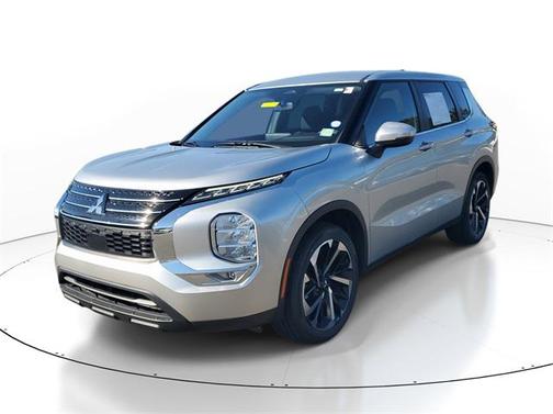 2022 Mitsubishi Outlander ES 2.5 2WD