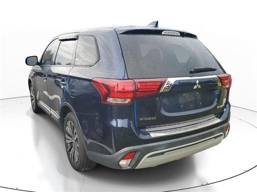 2019 Mitsubishi Outlander ES