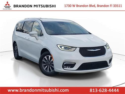 2022 Chrysler Pacifica Hybrid Touring L