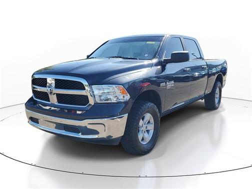 2020 RAM 1500 Classic SLT
