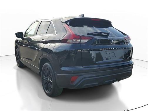2023 Mitsubishi Eclipse Cross LE