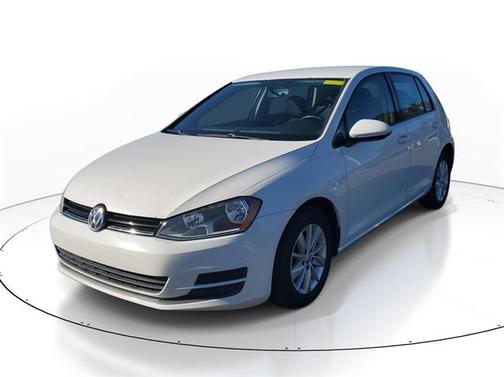 2016 Volkswagen Golf TSI S 4-Door