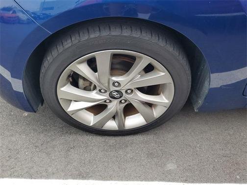 2016 Hyundai Veloster Base