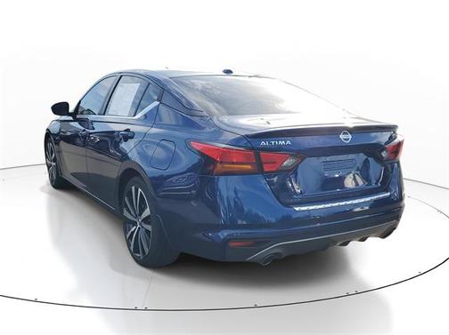 2020 Nissan Altima SR FWD