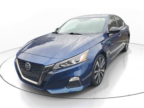 2020 Nissan Altima SR FWD