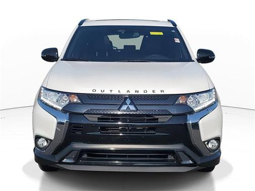 2020 Mitsubishi Outlander SP