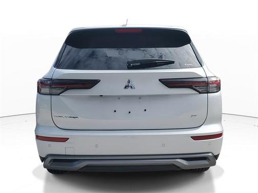 2026 Mitsubishi Outlander SE 1.5T S-AWC