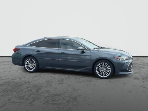Harbor Gray Metallic 2019 Toyota Avalon Touring