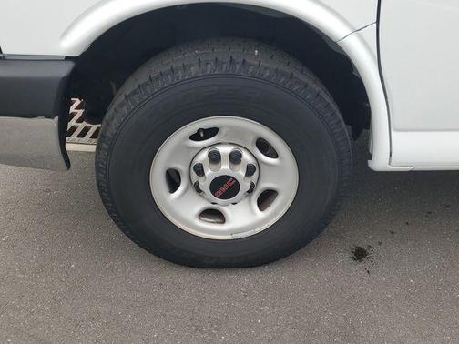 2023 GMC Savana 2500 Work Van