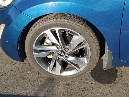 2015 Hyundai ELANTRA Limited