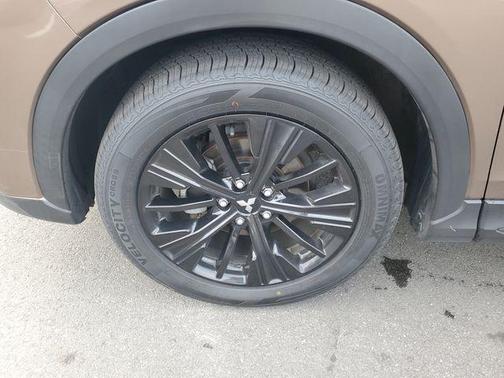 2020 Mitsubishi Eclipse Cross LE