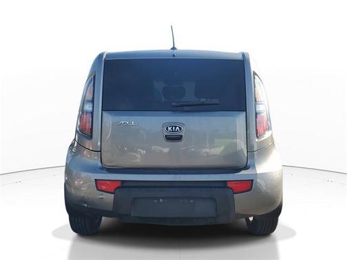 2010 Kia Soul +