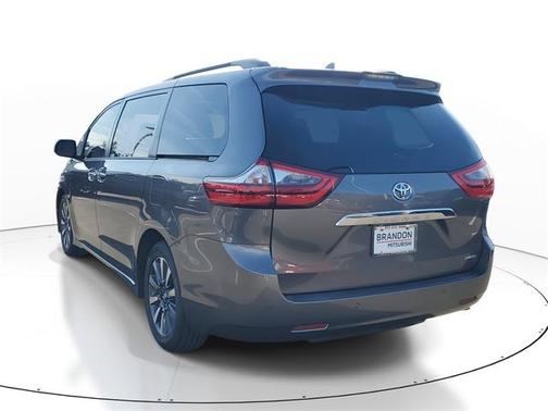 2020 Toyota Sienna Limited Premium