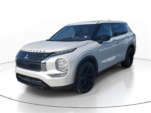 2022 Mitsubishi Outlander Black Edition S-AWC