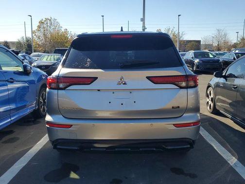 2024 Mitsubishi Outlander SEL 2.5 2WD