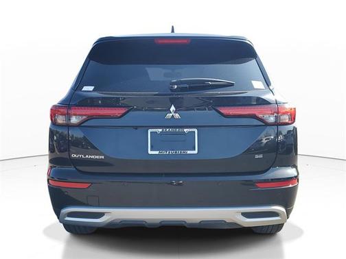 2023 Mitsubishi Outlander SE 2.5 2WD