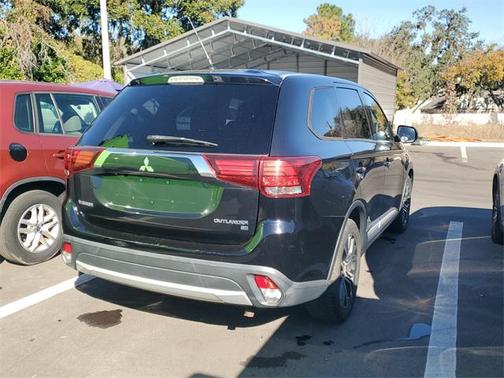 2016 Mitsubishi Outlander SE