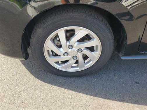 2024 Mitsubishi Mirage LE