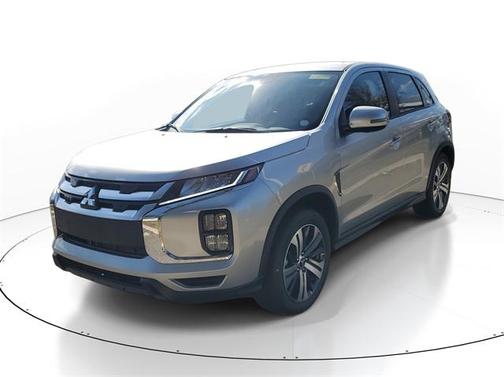 2025 Mitsubishi Outlander Sport SE