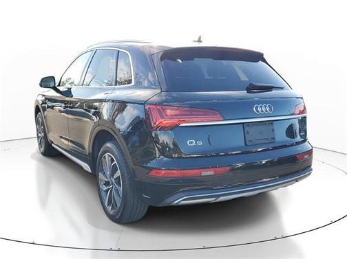 2021 Audi Q5 45 Premium Plus