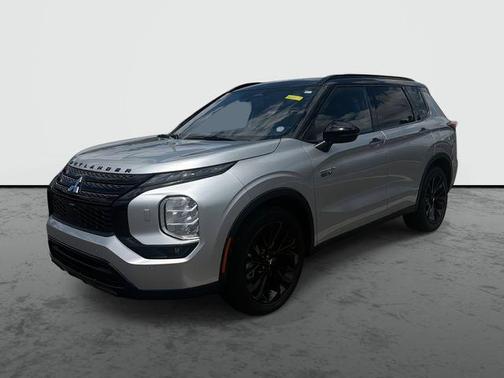Alloy Silver Metallic/Black Roof 2025 Mitsubishi Outlander PHEV SEL