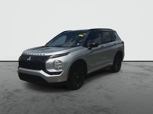 Alloy Silver Metallic/Black Roof 2025 Mitsubishi Outlander PHEV SEL