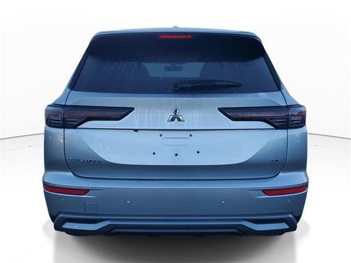 2025 Mitsubishi Outlander SE 2.5 2WD