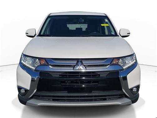 2017 Mitsubishi Outlander SE
