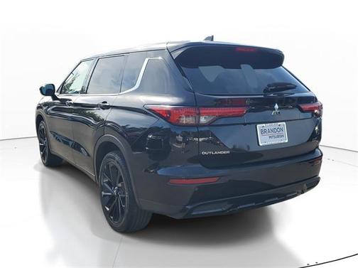 2024 Mitsubishi Outlander SE Black Edition S-AWC