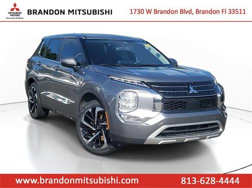 2022 Mitsubishi Outlander SE