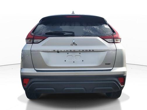 2024 Mitsubishi Eclipse Cross LE