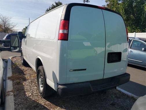2017 Chevrolet Express 3500 Work Van