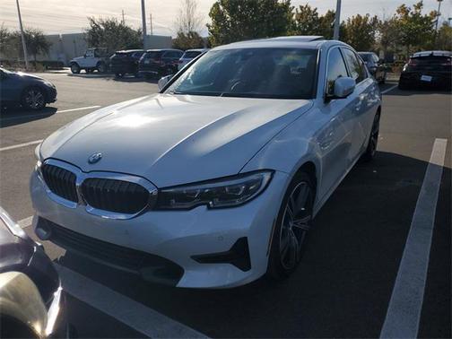 2021 BMW 330 330i