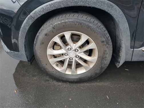 2019 Hyundai SANTA FE SE 2.4