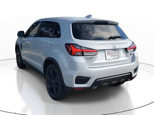2025 Mitsubishi Outlander Sport 2.0 LE