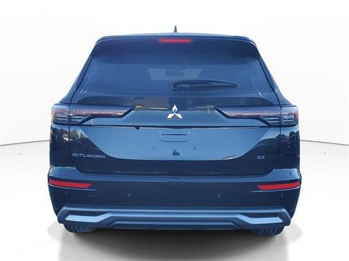 2025 Mitsubishi Outlander SE 2.5 2WD