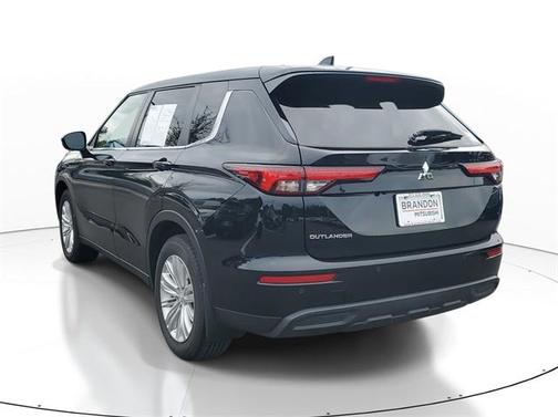 2024 Mitsubishi Outlander ES 2.5 2WD