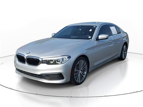 2019 BMW 530 530i