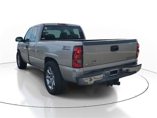 2006 Chevrolet Silverado 1500 LS Extended Cab