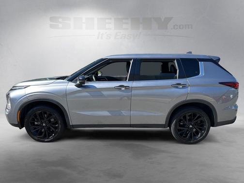 2023 Mitsubishi Outlander SE Black Edition S-AWC