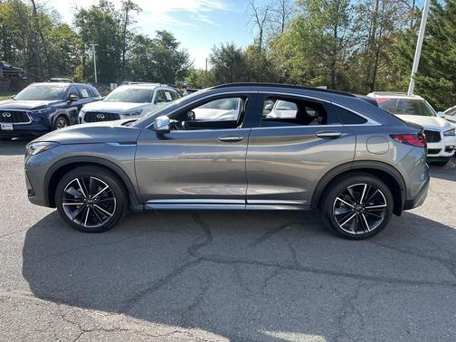2023 INFINITI QX55 LUXE